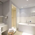 La Casadelmar Hotel