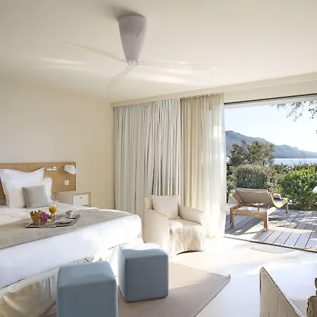 ホテル La Casadelmar 5*