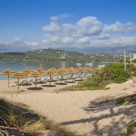 ホテル La Casadelmar 5*