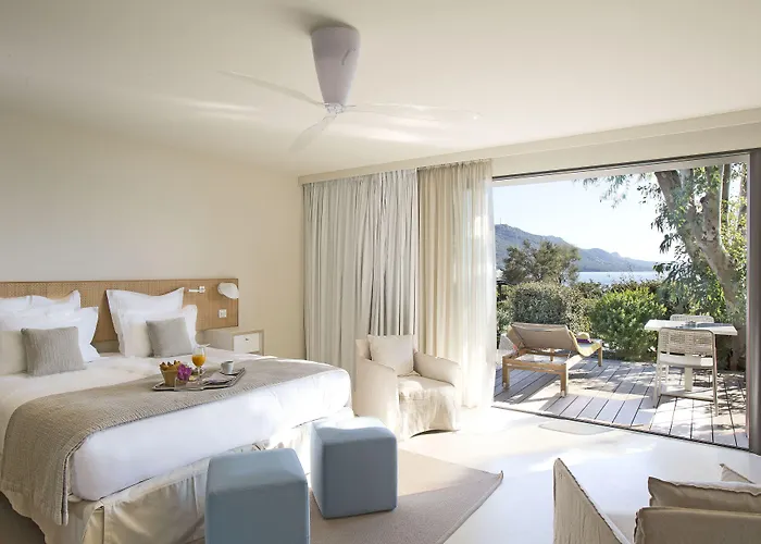 ホテル La Casadelmar 5*